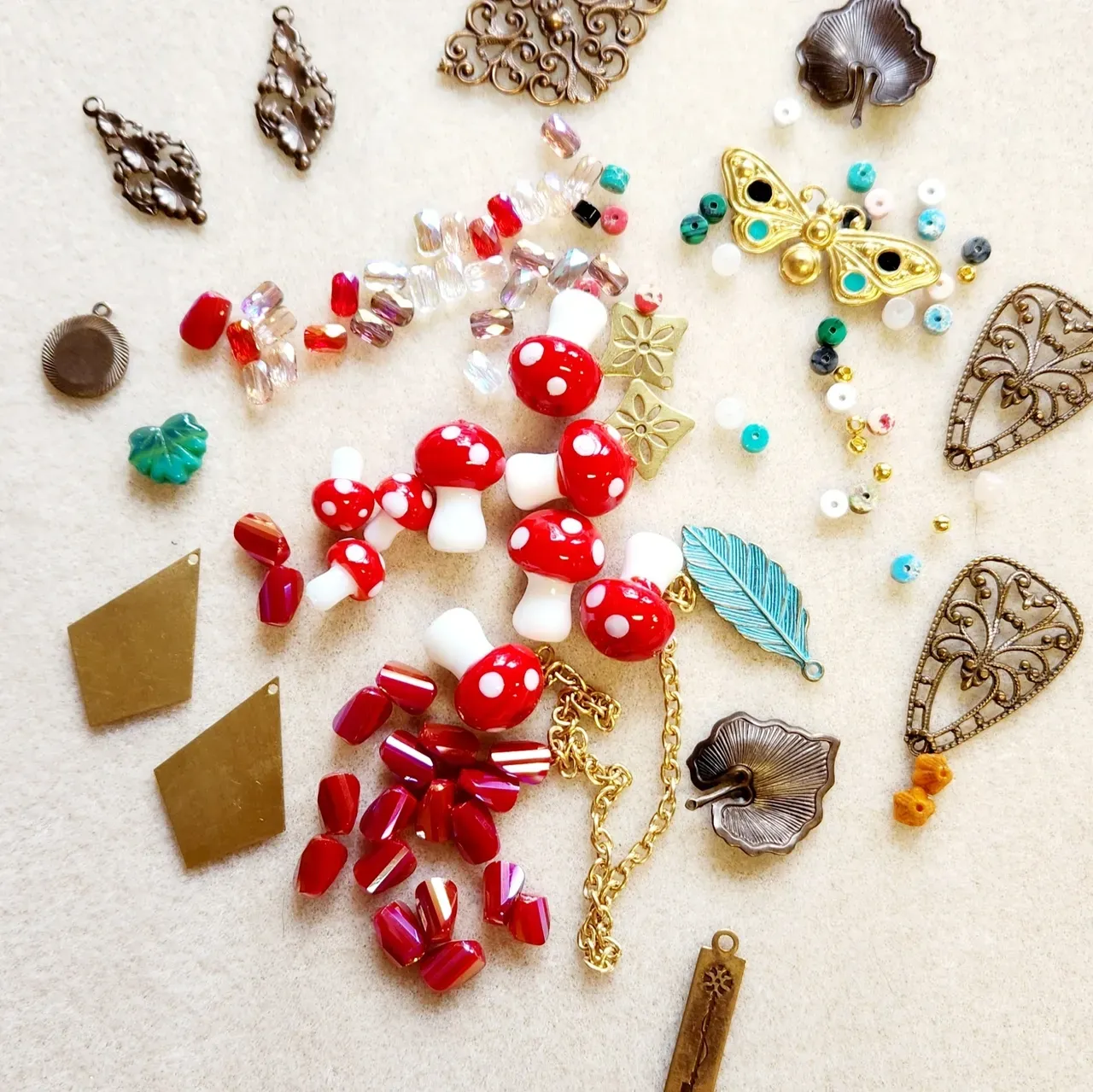 Crafting materials for jewelry design